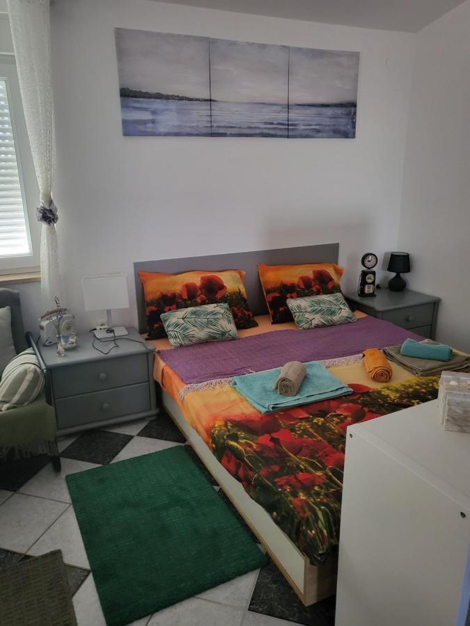 Studio Prommontore Premantura Esterno foto