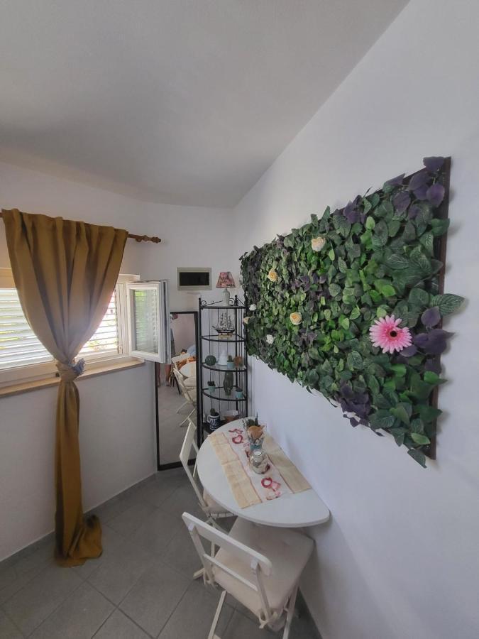 Studio Prommontore Premantura Esterno foto