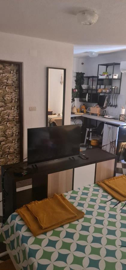 Studio Prommontore Premantura Esterno foto